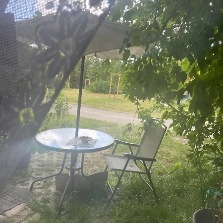 Privat Szobak 3 *