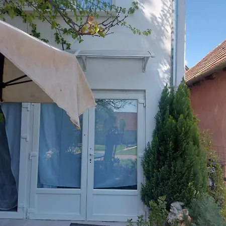 Alloggio in famiglia Privat Szobak 3 *